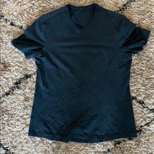 Lululemon 5 Year Basic V